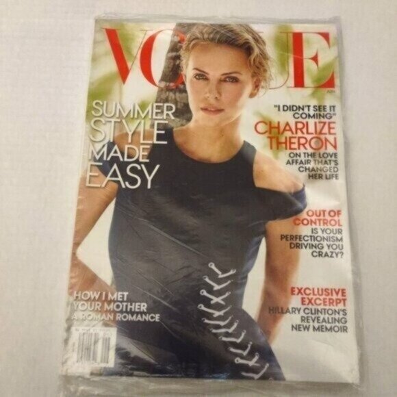 VOGUE MAGAZINE-JUNE 2014-" CHARLIZE THERON"-VINTAGE-NEW - Picture 1 of 2